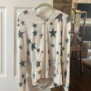 Star zip up